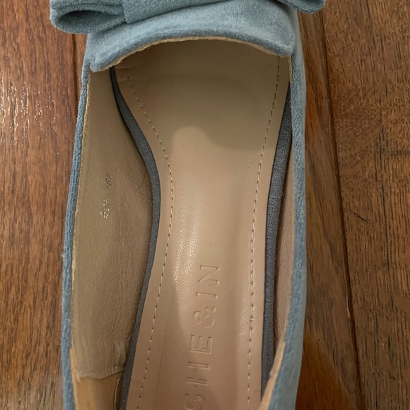 She&In dusty blue suede low heeled flats with bow detail. - Picture 3 of 6